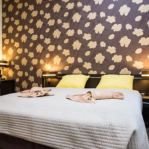 Apartment Domus, Prague